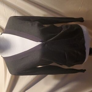 T Tahari Button Up Ribbon Cardigan SZ MD